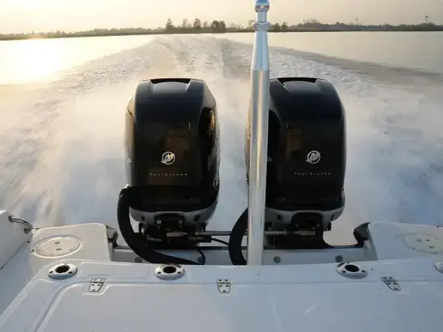 Boston Whaler 270 Dauntless