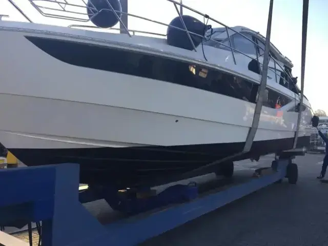 Galeon 325 HTC