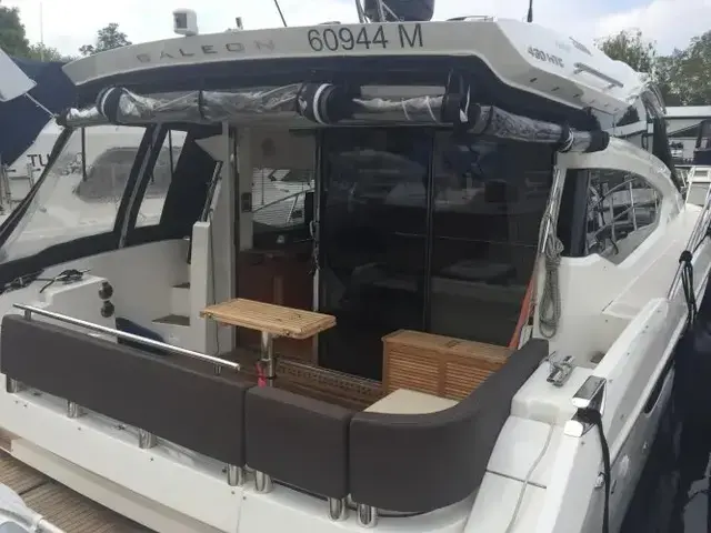 Galeon 325 HTC