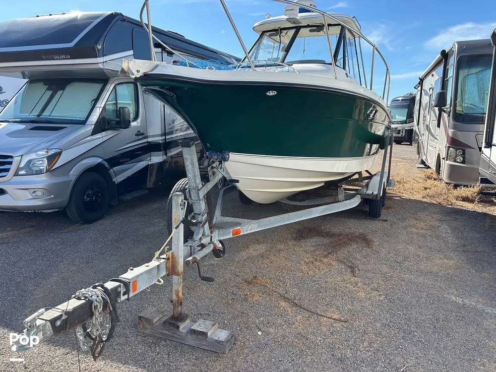 2006 Bayliner 2052 trophy