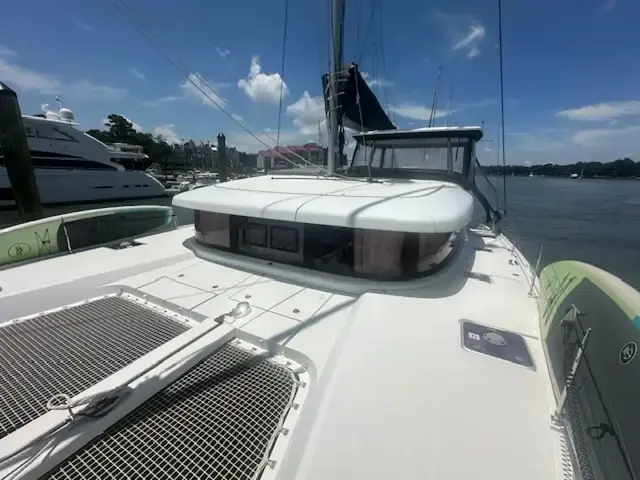 Lagoon 42