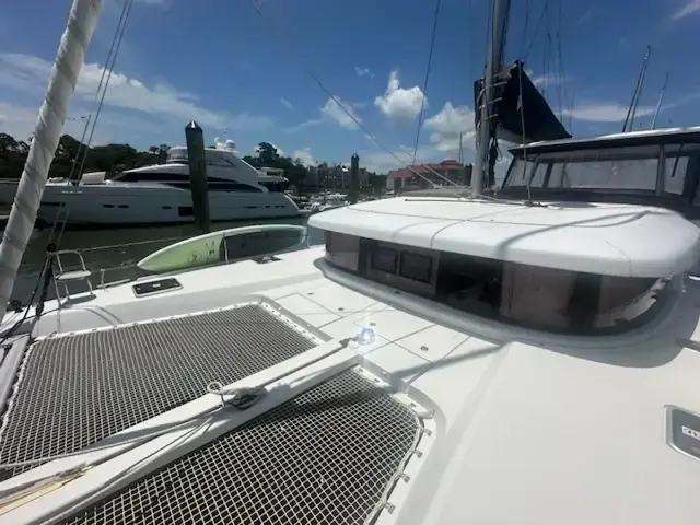 Lagoon 42