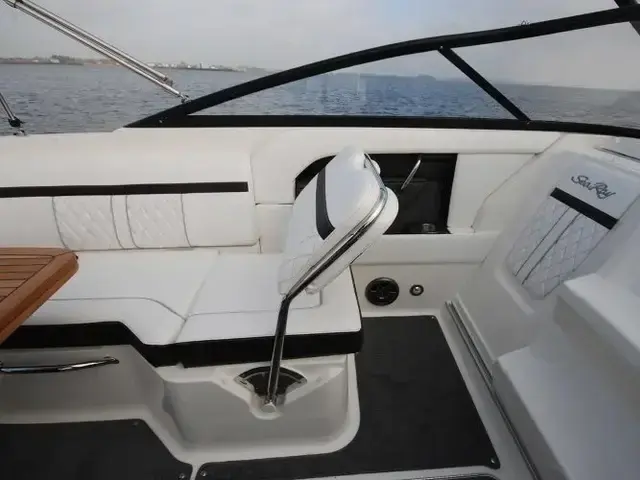 Sea Ray 250 Sunsport