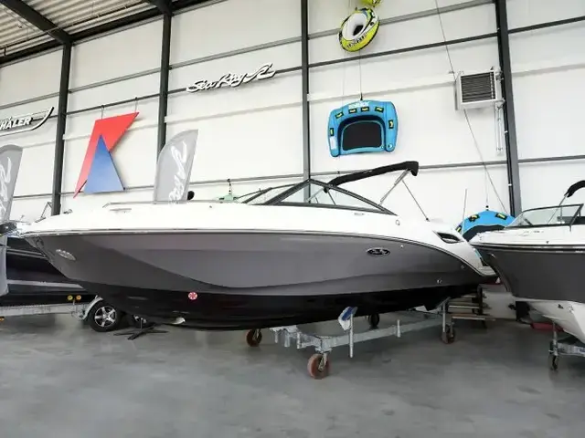 Sea Ray 250 Slx