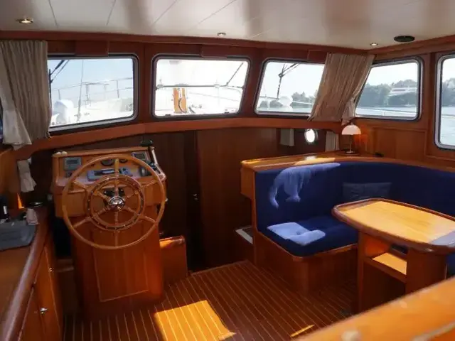 Motor Yacht 11.80 AK