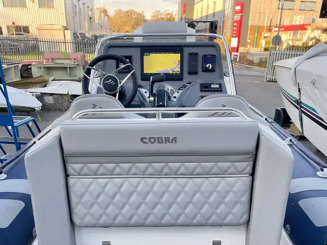 Cobra Nautique 8.2m