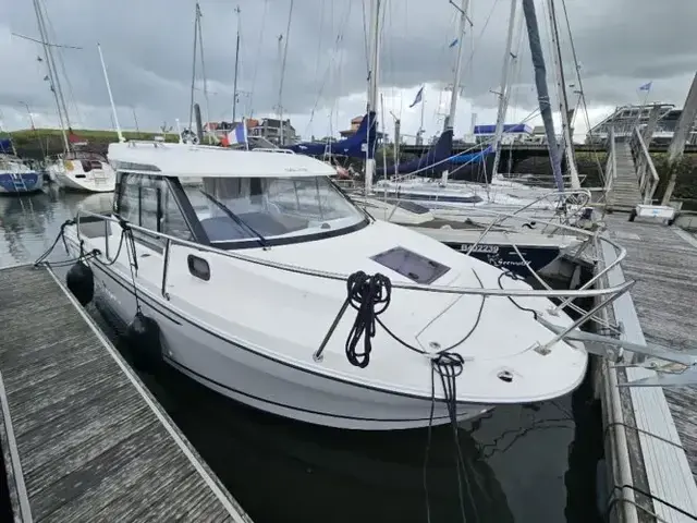 Jeanneau Merry Fisher 795