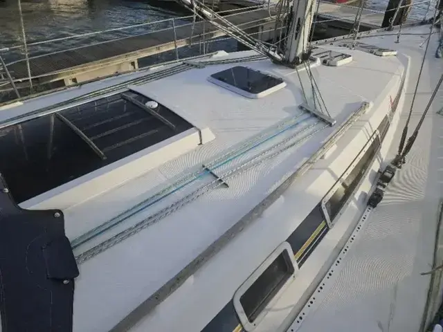 Beneteau First 375