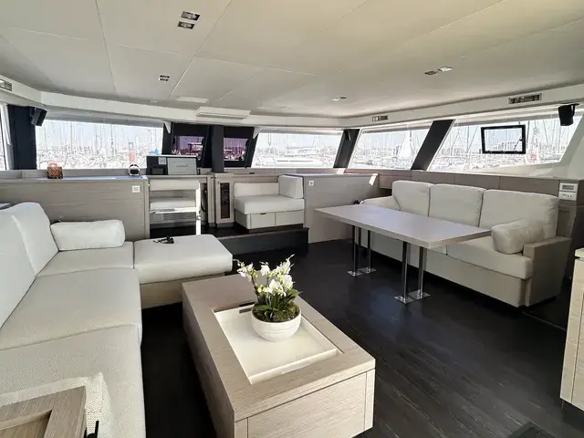 Fountaine Pajot Ipanema 58