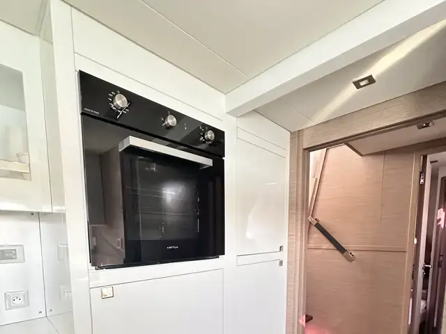 Fountaine Pajot Ipanema 58