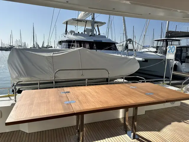 Fountaine Pajot Ipanema 58