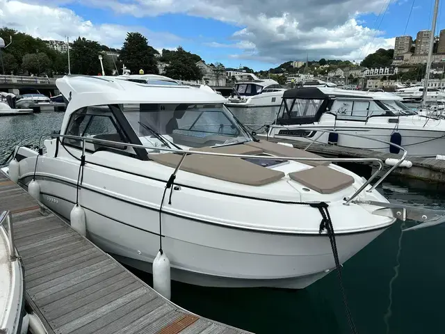 Beneteau Antares 7