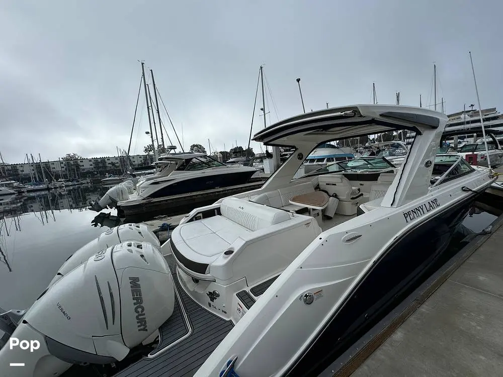 2019 Sea Ray 310 slx ob