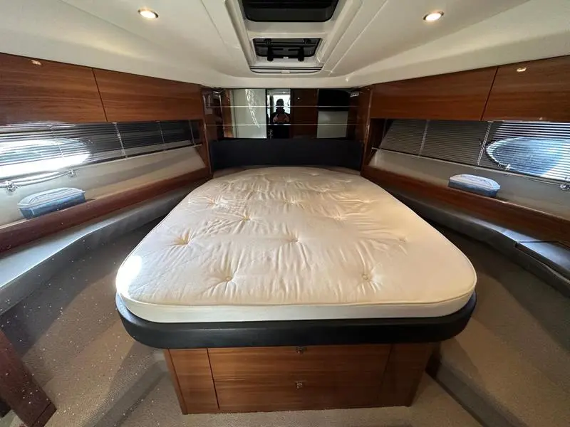 2012 Princess v39