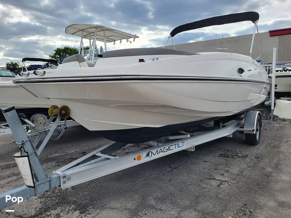 2018 Bayliner 210 db