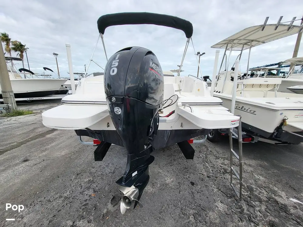 2018 Bayliner 210 db