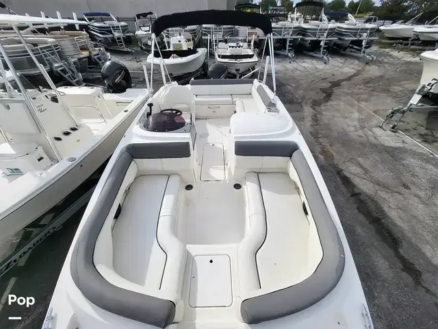 Bayliner 210 Db