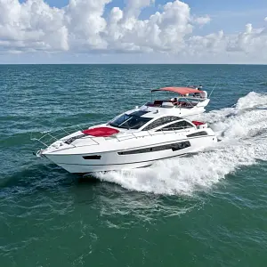 2014 Sunseeker Sport Yacht