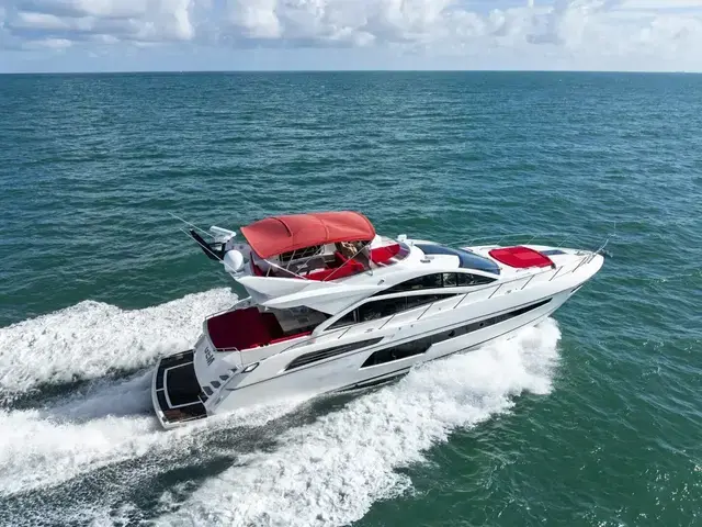 Sunseeker Sport Yacht