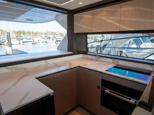 Sunseeker Manhattan 55