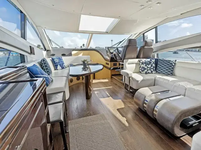 Sunseeker Sport Yacht