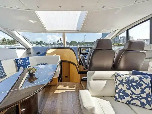 Sunseeker Sport Yacht