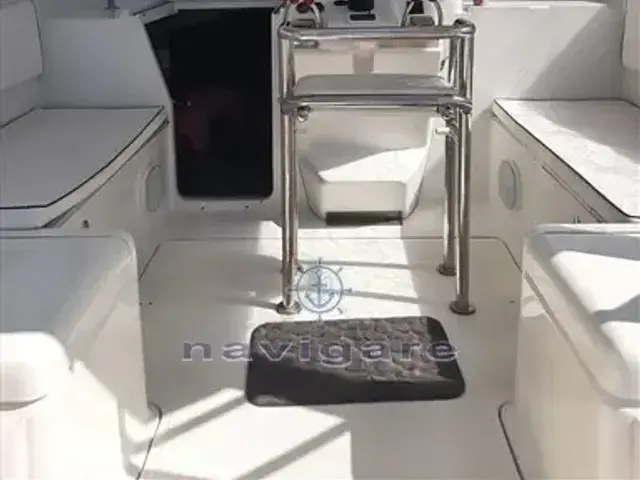 Luhrs 28 Open