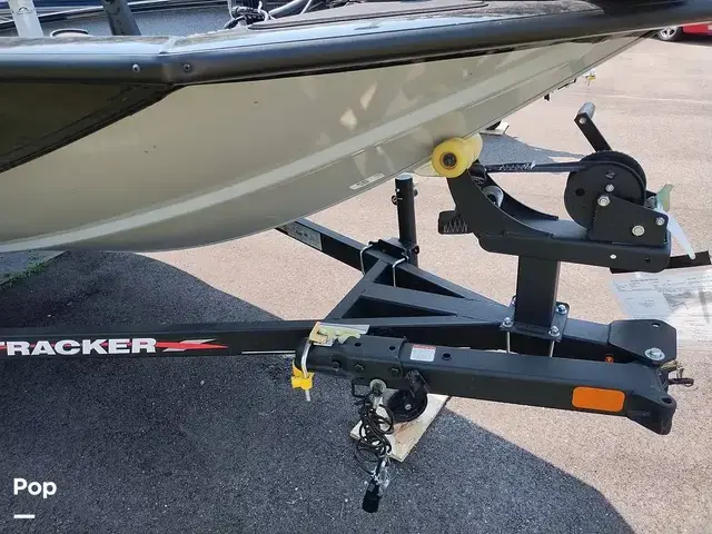 Bass Tracker Team 175 TF