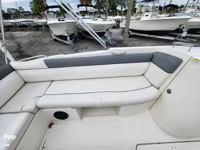 Bayliner 210 Db