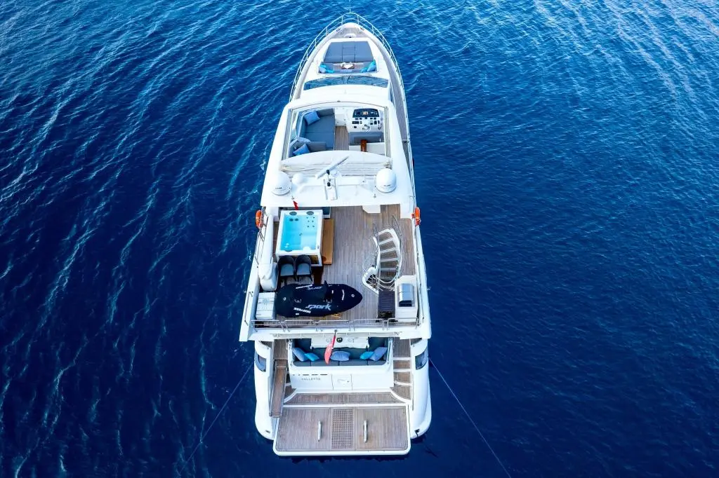 2016 Azimut 84