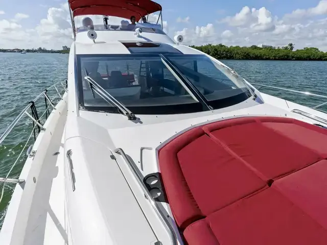 Sunseeker Sport Yacht