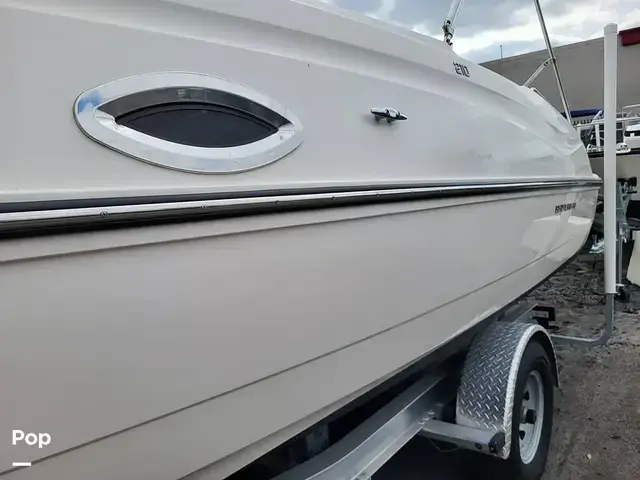 Bayliner 210 Db