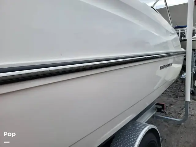 Bayliner 210 Db