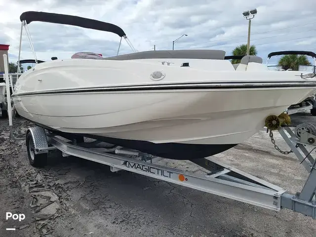 Bayliner 210 Db