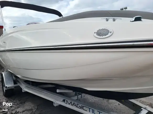 Bayliner 210 Db