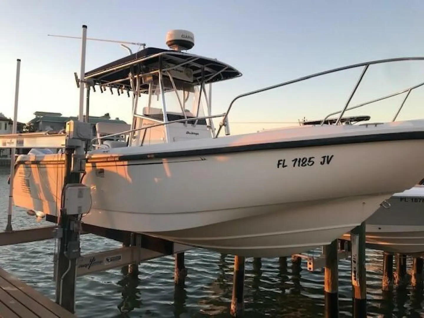 1998 Boston Whaler 260 outrage