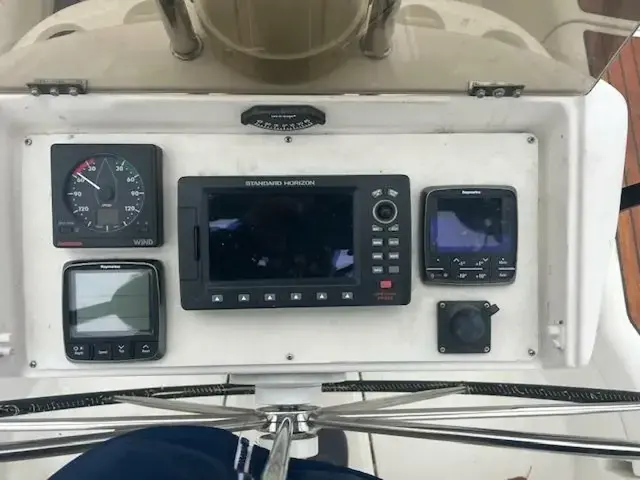 Beneteau Oceanis 381