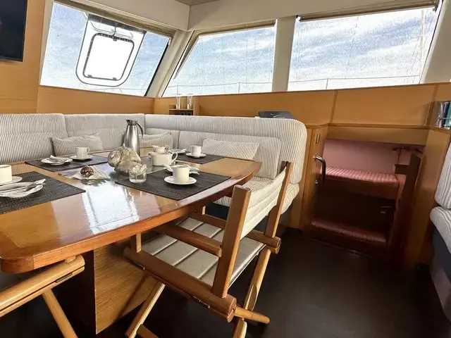 Sunreef 62 Sailing