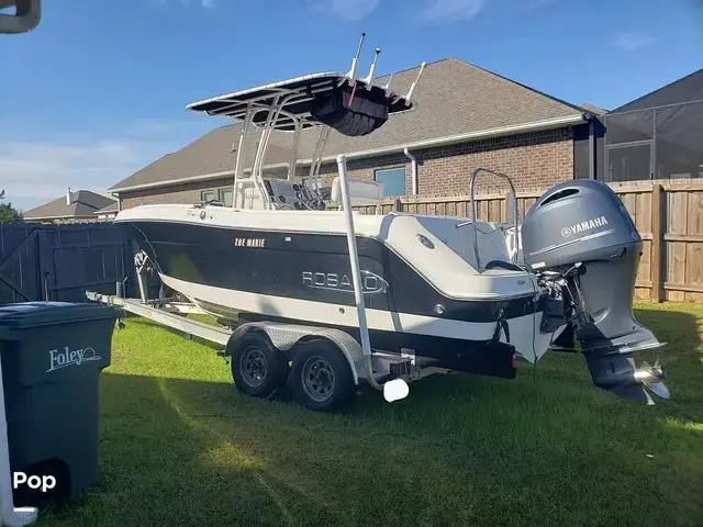 Robalo R222