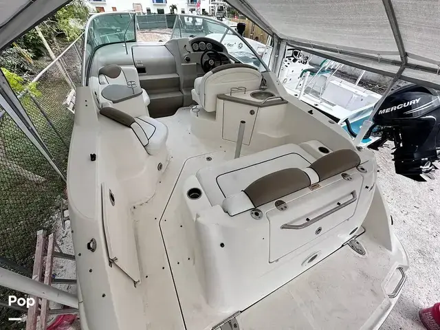 Sea Ray 240 Sundancer