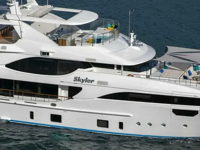 Benetti 140 Crystal