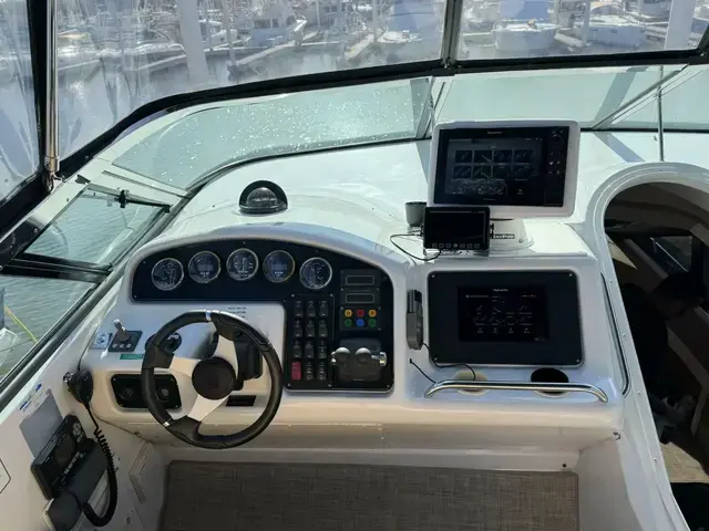 Carver 530 Voyager Pilothouse