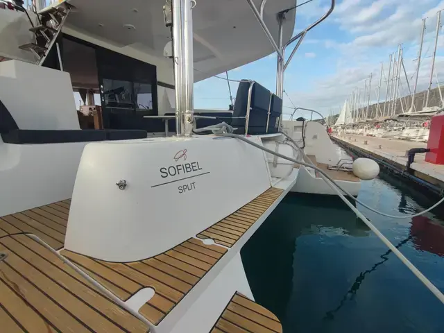 Lagoon 42