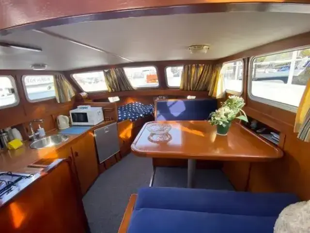 Motor Yacht Jacabo Kruiser 12.5 Flybridge