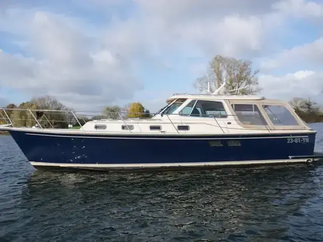 Island Packet Craft 360 Express