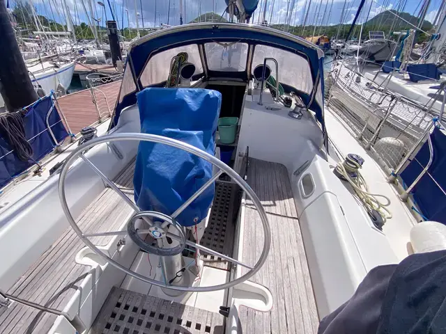 Beneteau Oceanis 390