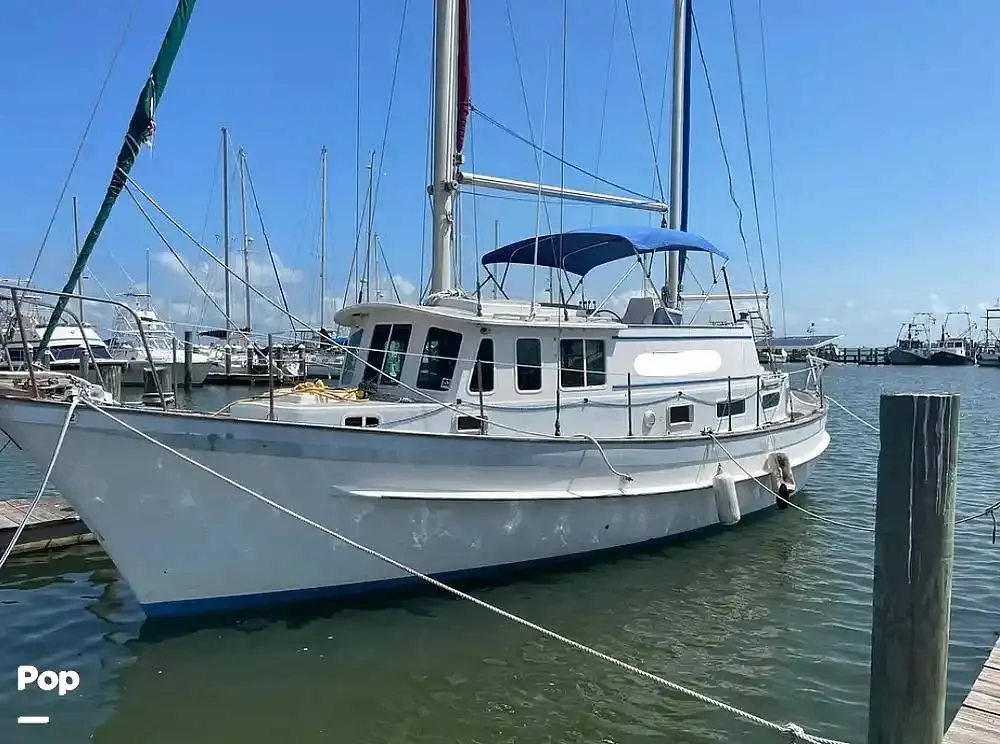 Islander Navigator 38