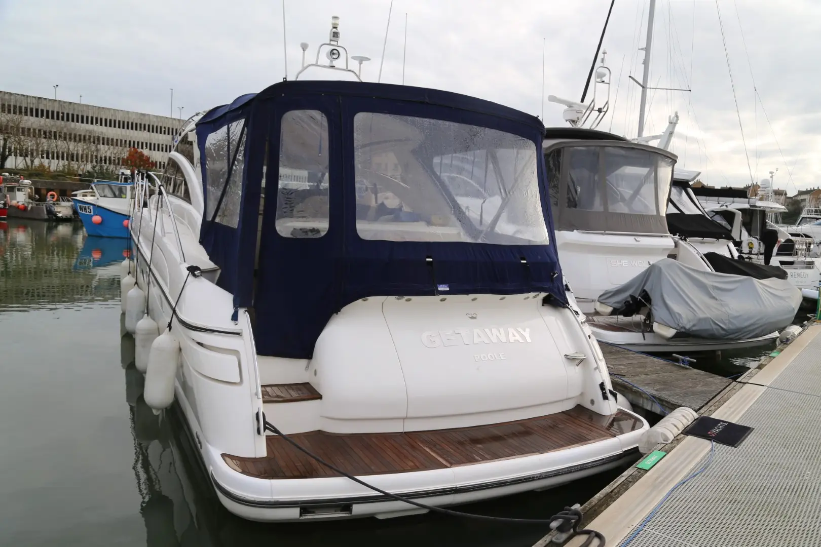 2006 Princess v48