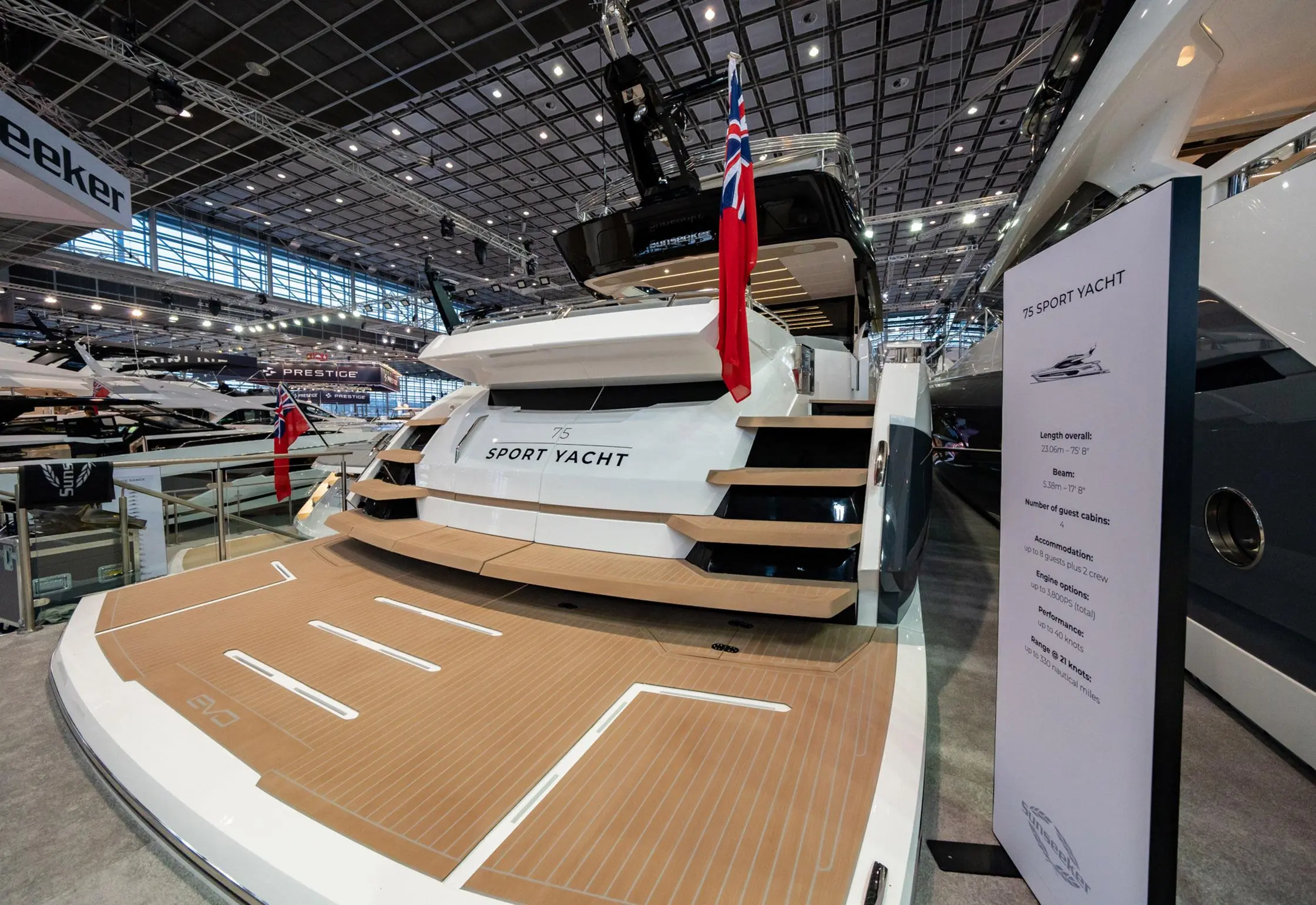 2023 Sunseeker sport yacht 75