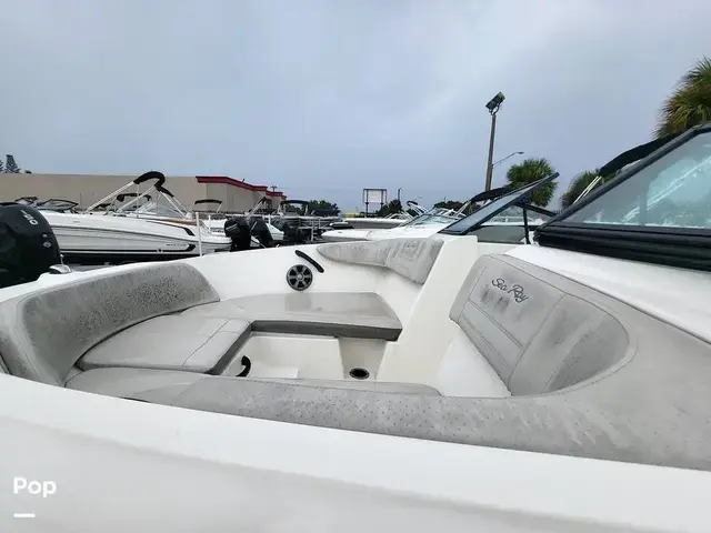 Sea Ray 210 Spx